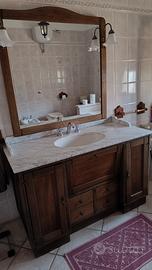 Mobile bagno completo in legno massello.