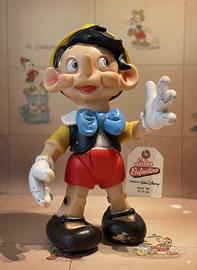 Pinocchio da collezione in Gomma Ledra originale