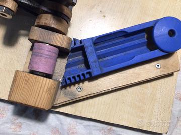 Affila punte trapano con motore elettrico