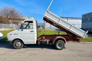 Iveco Daily Fiat Furgone TRI RIBALTABILE Autocarro