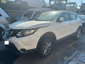 Ricambi per NISSAN QASHQAI 2015