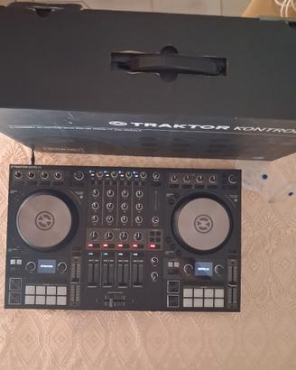 Native Instruments Traktor Kontrol S4 MK3