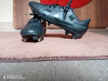 Scarpe da calcio della Nike Tiempo 