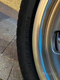 *** PIRELLI Gomme invernali BMW ***