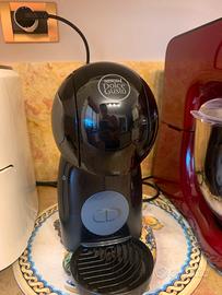 Macchina del caffe dolce gusto