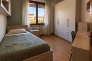 Stanza signola-Firenze-Careggi