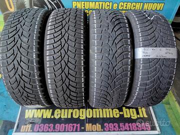 4 gomme usate toyo 215 60 16 99h invernali 