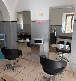 arredamento negozio parrucchiera