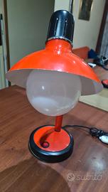 Lampada vintage Veneta Lumi calotta larga