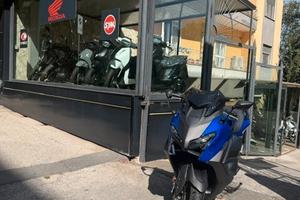 Yamaha T Max 560 SX