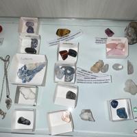 Collezione di minerali e pietre preziose