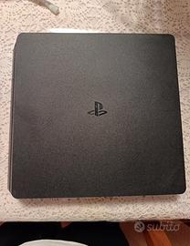 PS4 completa di videogiochi e jostick