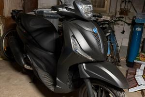 Piaggio Beverly 300 S