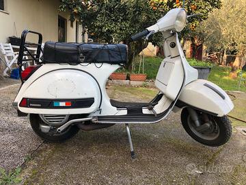 Vespa P150X senza frecce