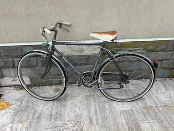 Bicicletta vintage bianchi