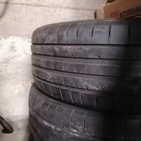 2 Pneumatici estivi 245 45 20 gomme 103Y usate a