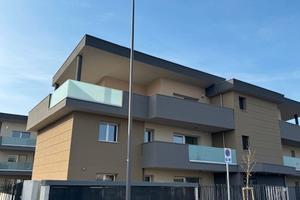 Nuovo bilocale con arredamento nuovo