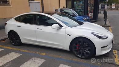 TESLA MODEL 3  PERFORMANCE DUAL MOTOR AWD