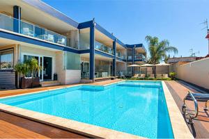 Elegante Residence con piscina
