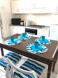 Settembre al mare ,bilocale con giardino l