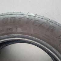 Pneumatici Goodyear Efficient Grip 185/65 R15 92T