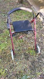 deambulatore pieghevole 