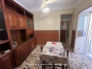 Casa, Campofelice di Roccella.