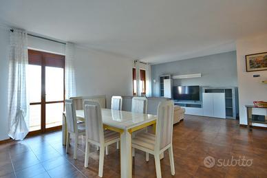 Tempocasa propone due appartamento in zona servita