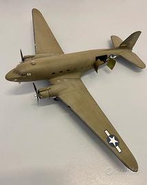 C-47 scala 1:48