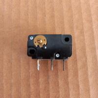 microswitch marca cherry da 5A 250Vac nc/na