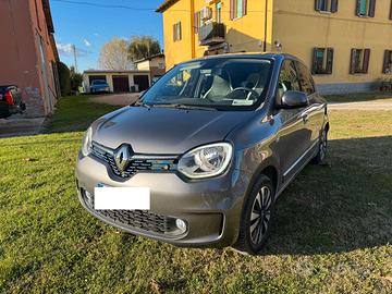 RENAULT TWINGO ELECTRIC INTENS – 2021 – 39000KM