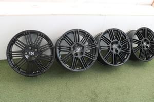 Cerchi in lega Toyota Rav4 Vellfire Alphard Avalon