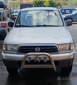 Pick-up Mazda b2500