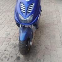 Yamaha Aerox MBK