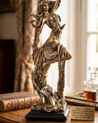 Elegante Scultura Art Nouveau - "La Danza della Ve