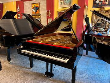 Pianoforte C7 Yamaha
