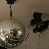 Palla e luce discoteca