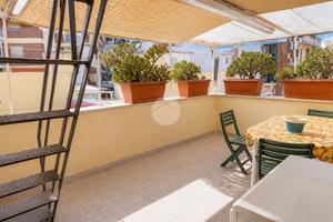 3 LOCALI A GAETA