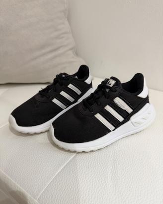 Scarpe usate bambino nr 25/26