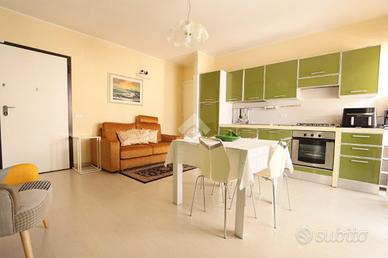 3 LOCALI A ALBA ADRIATICA