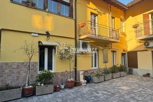 Ampio 5 locali ristrutturato a nuovo!