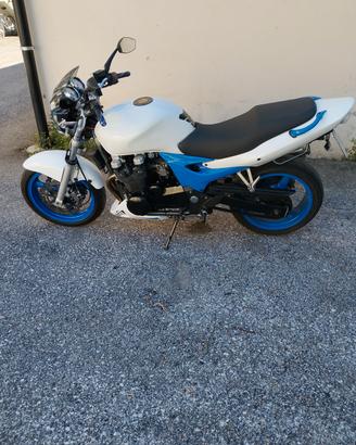 Kawasaki zr 7