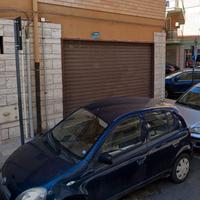 Locale uso commerciale