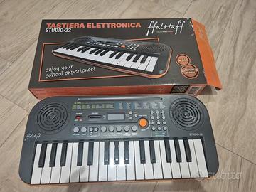 Tastiera elettronica Studio 32 Ffalstaff - CASIO