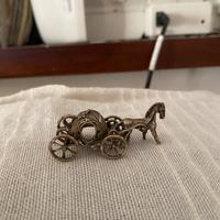 Carrozza con cavallo in argento