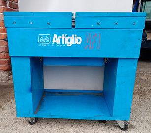 Carrello porta utensili