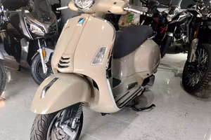Vespa GTS 300 Super