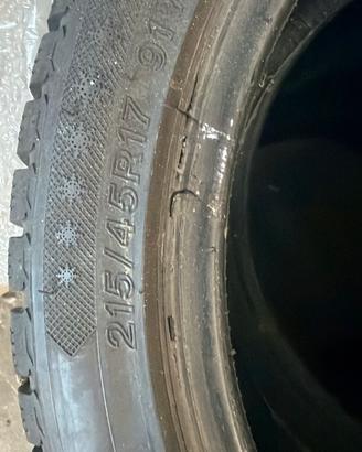 Pneumatici Invernali 215/45 R17 91V