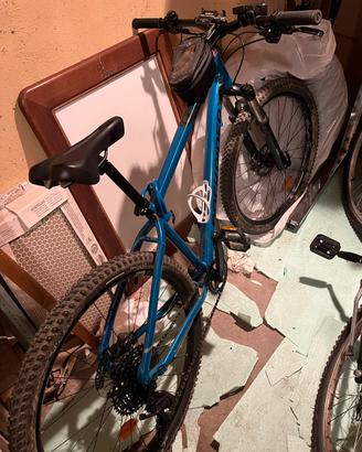 Rockrider ST540 V2 mountain bike