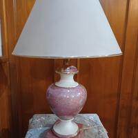 Lampada in marmo rosa